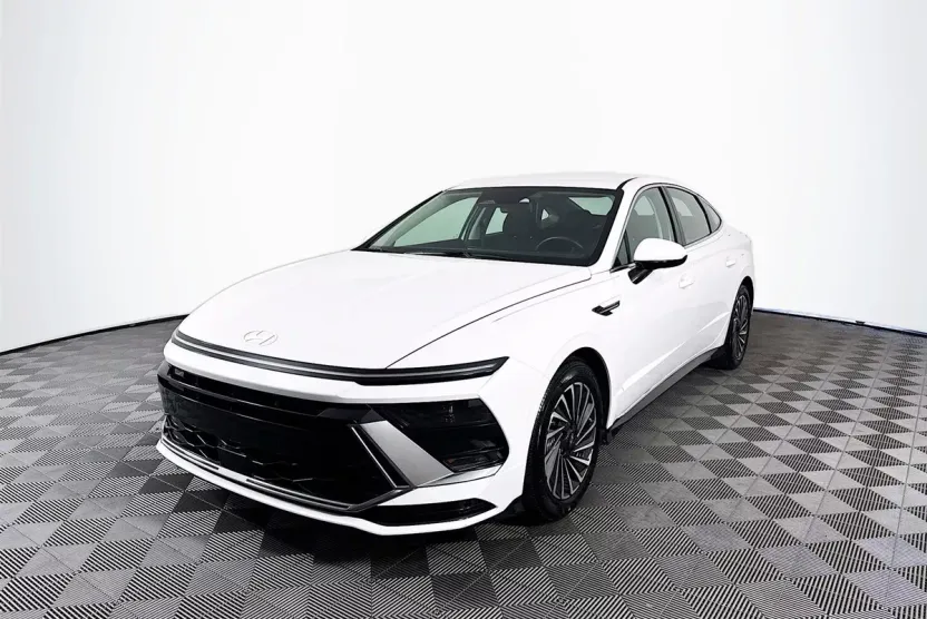 2024 Hyundai Sonata Hybrid SEL photo 1