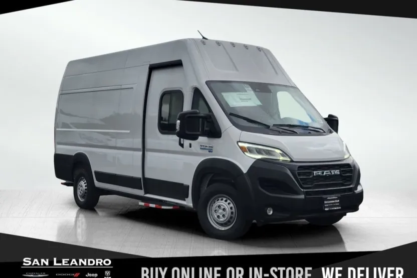 2024 Ram 3500 photo 1