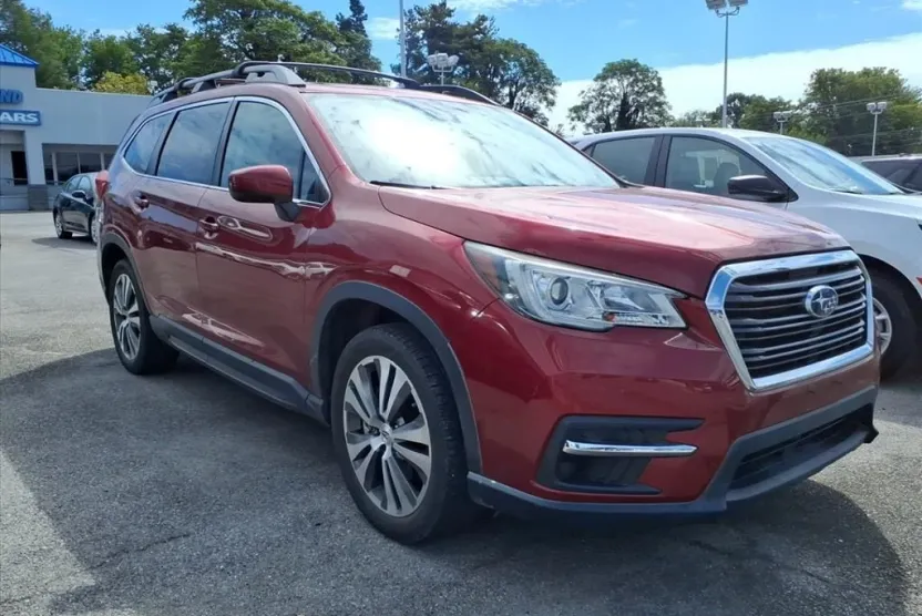 2019 Subaru Ascent Premium photo 1
