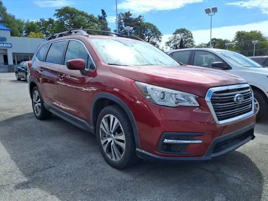 2019 Subaru Ascent Premium photo 1