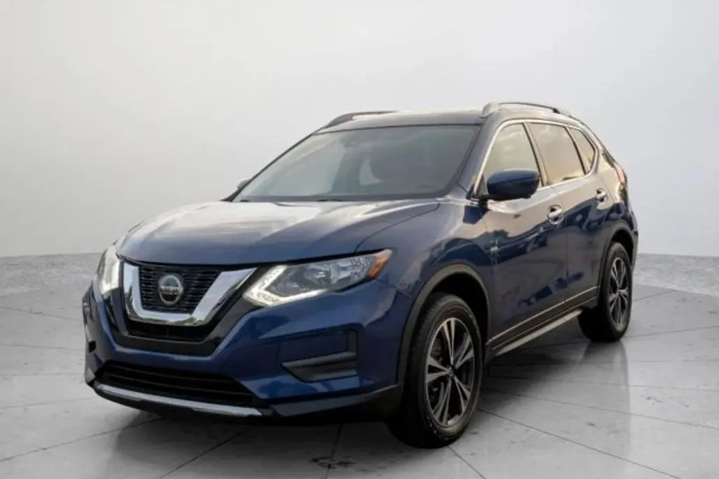 2019 Nissan Rogue SV photo 1