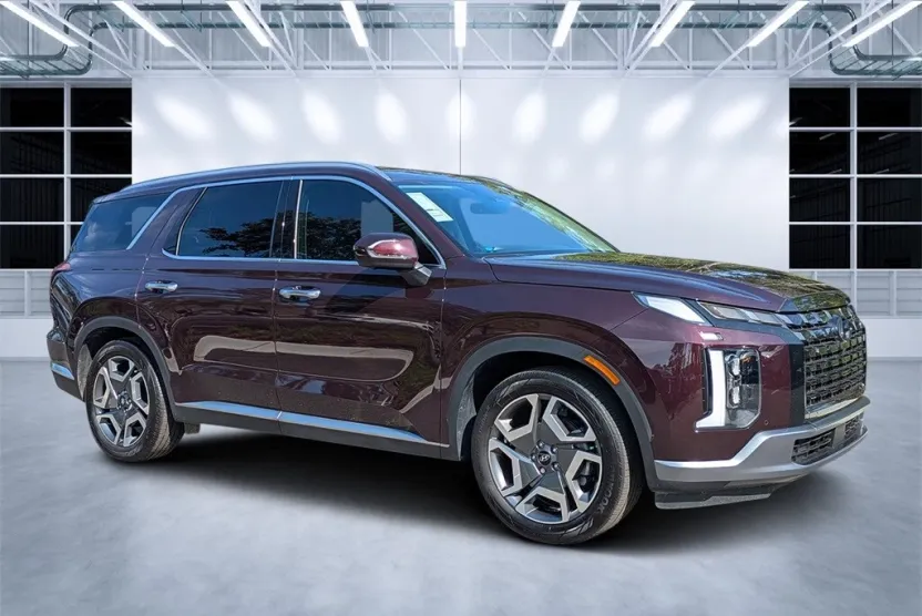 2024 Hyundai Palisade Limited photo 1
