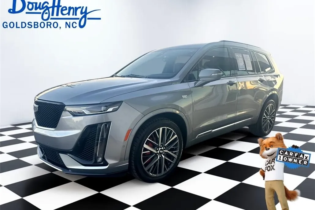 2024 Cadillac XT6 Sport photo 1