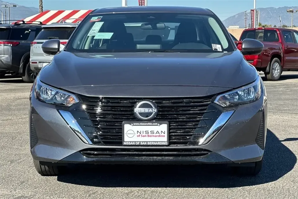 2025 Nissan Sentra SV photo 1