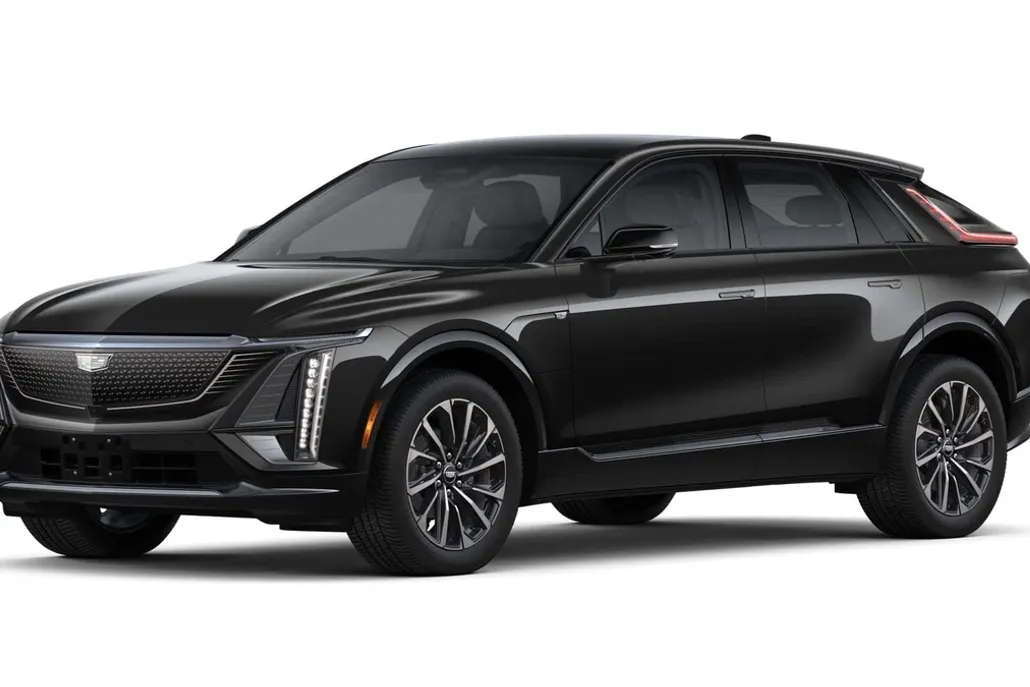 2025 Cadillac Lyriq Sport photo 1