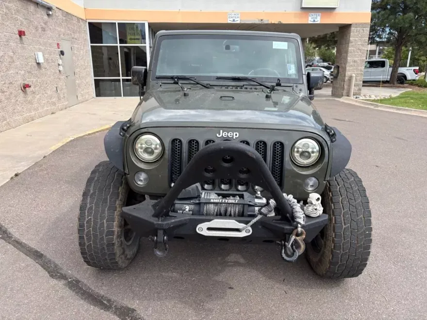 2015 Jeep Wrangler Sahara photo 1