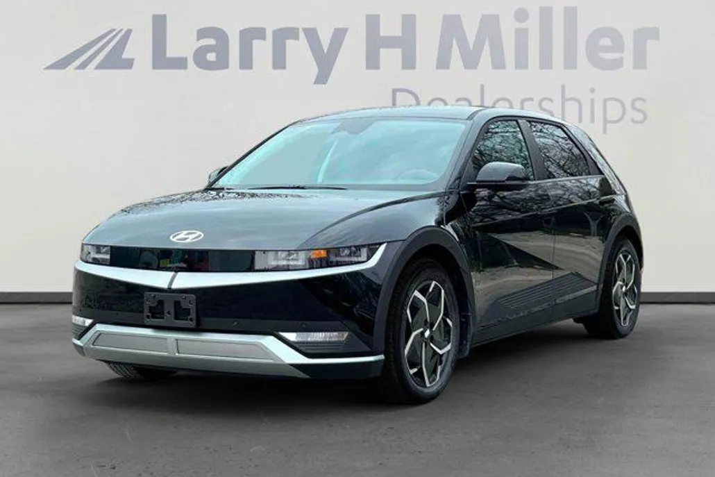 2024 Hyundai Ioniq 5 SEL photo 1