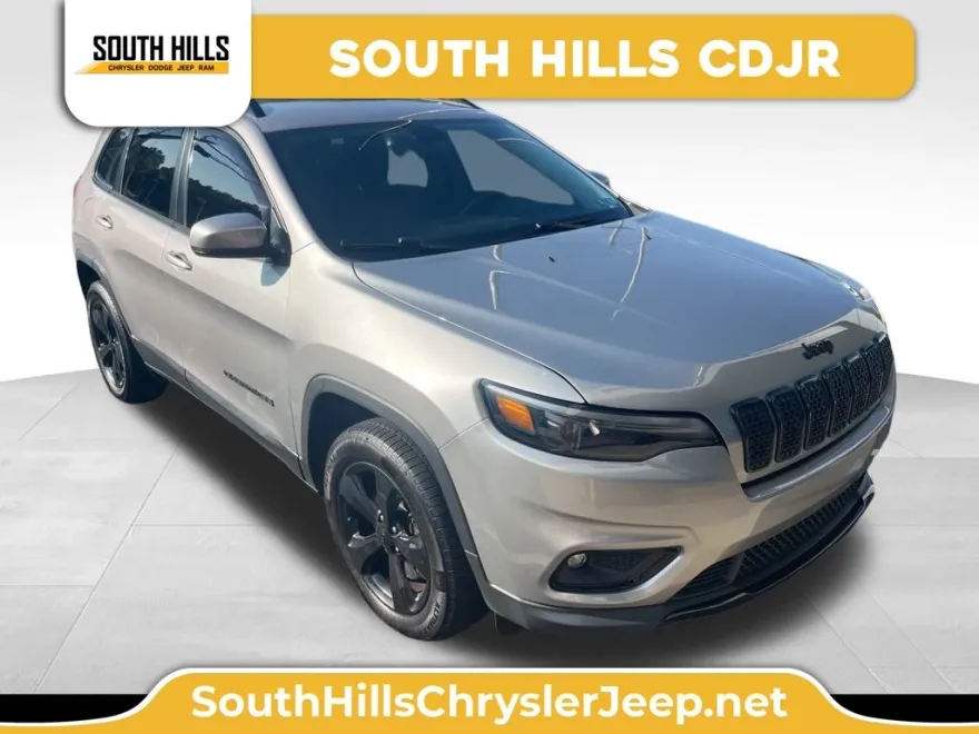 2020 Jeep Cherokee Altitude photo 1