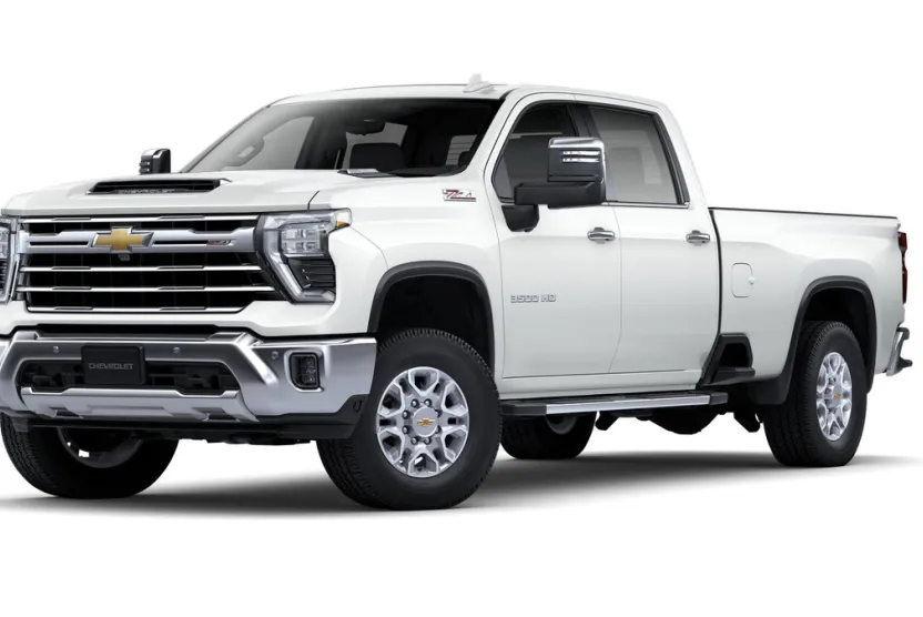 2025 Chevrolet Silverado 3500HD LTZ photo 1