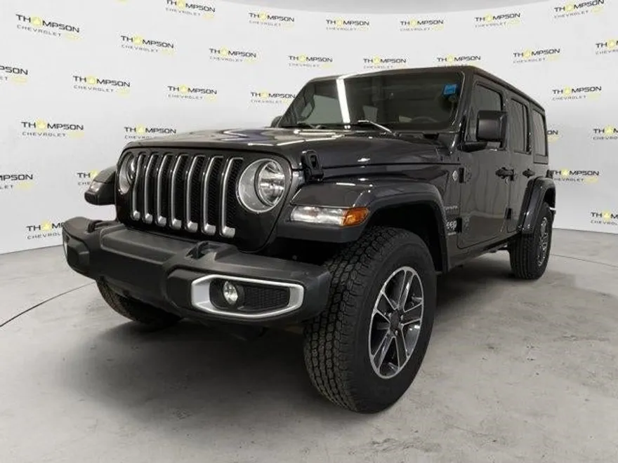 2023 Jeep Wrangler Unlimited Sahara photo 1