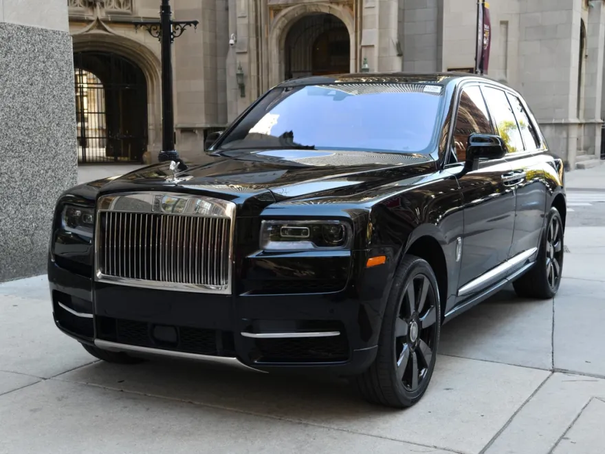 2023 Rolls Royce Cullinan photo 1