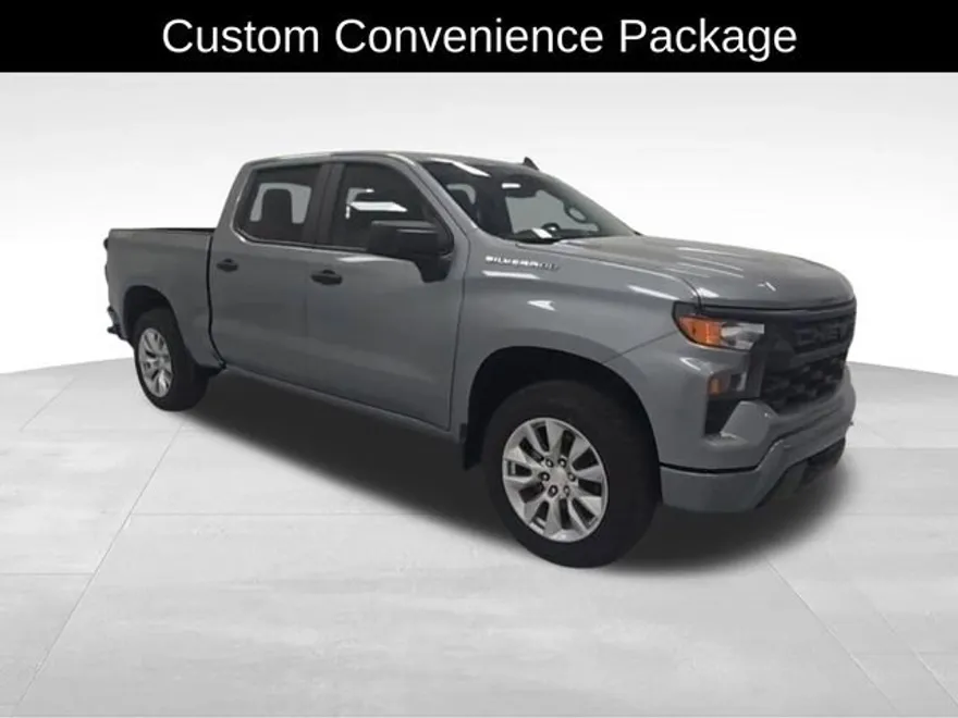 2025 Chevrolet Silverado 1500 Custom photo 1