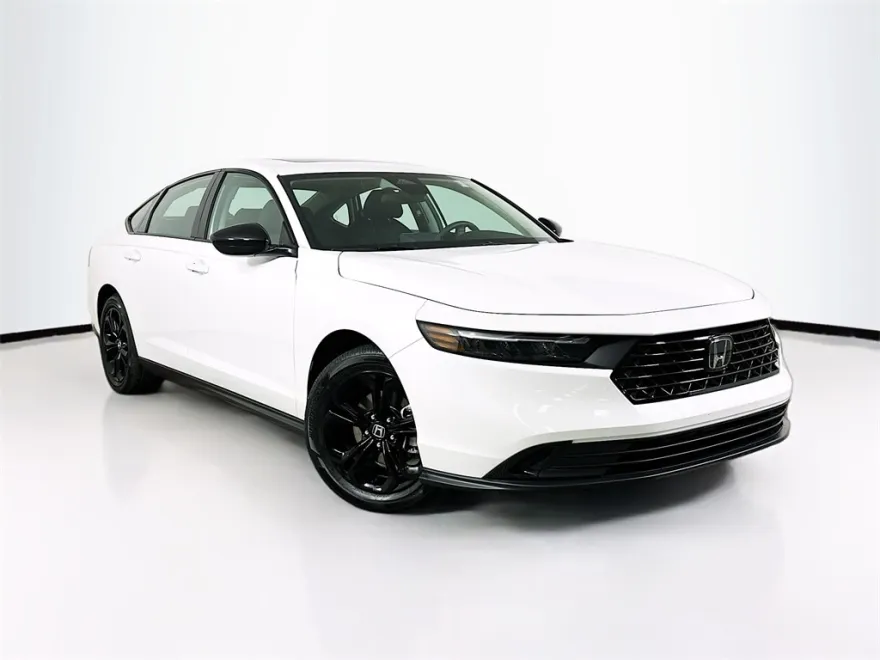 2025 Honda Accord SE photo 1