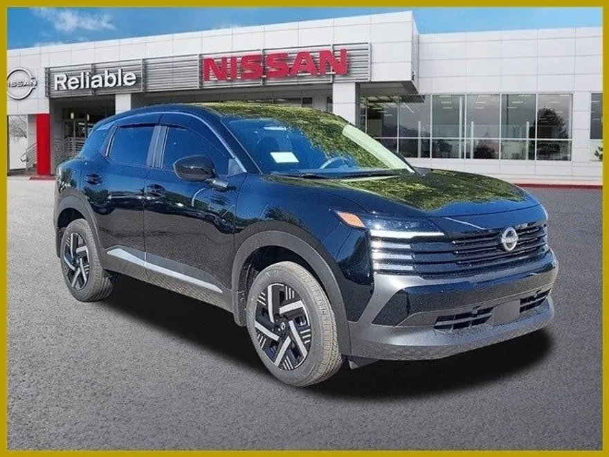 2025 Nissan Kicks SV photo 1