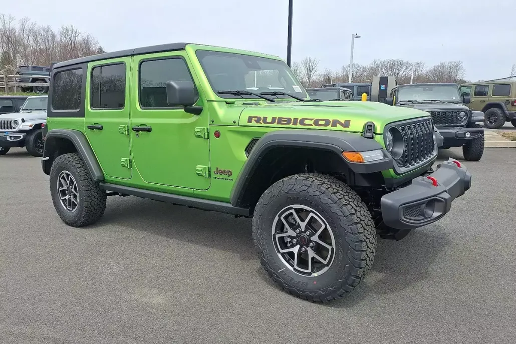 2025 Jeep Wrangler Rubicon photo 1