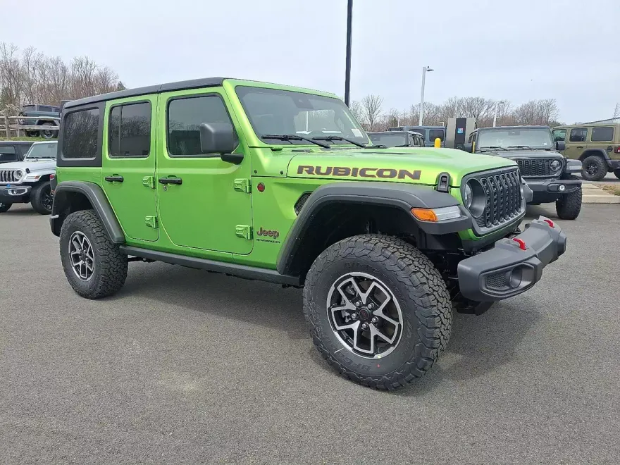 2025 Jeep Wrangler Rubicon photo 1