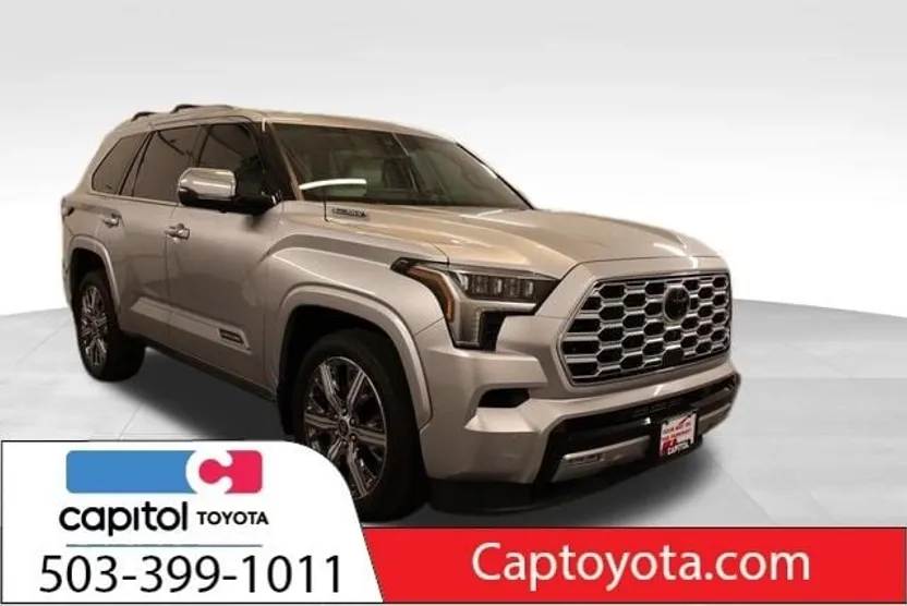 2023 Toyota Sequoia Capstone photo 1