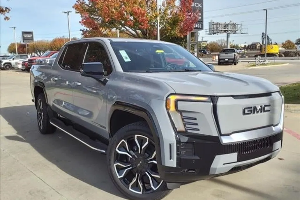 2024 Gmc Sierra EV Denali Edition 1 photo 1