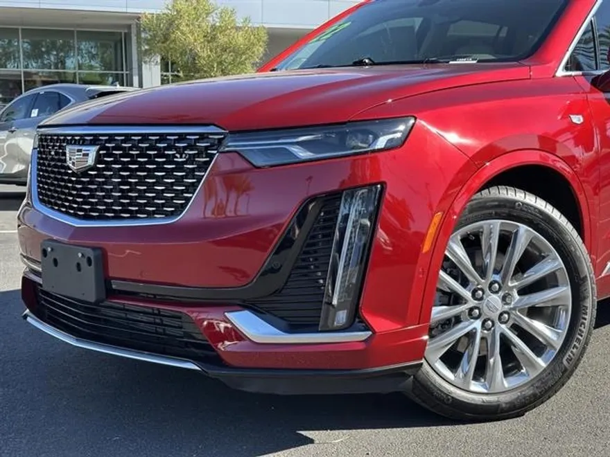 2022 Cadillac XT6 Premium Luxury photo 1
