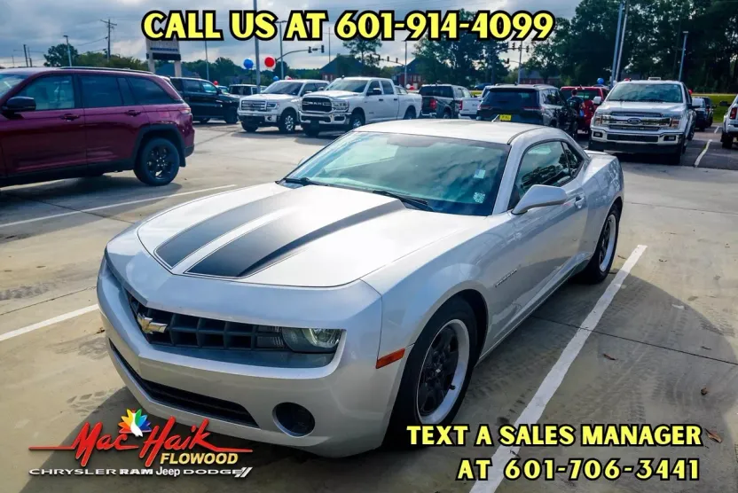 2013 Chevrolet Camaro photo 1