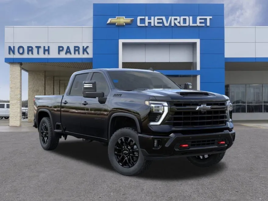 2026 Chevrolet Silverado 2500HD LT photo 1