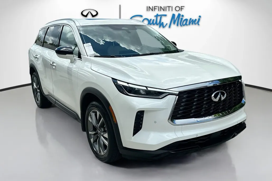 2025 Infiniti QX60 Luxe photo 1