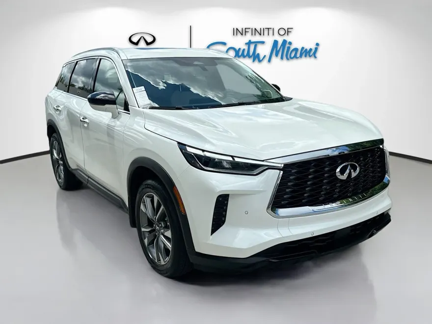 2025 Infiniti QX60 Luxe photo 1