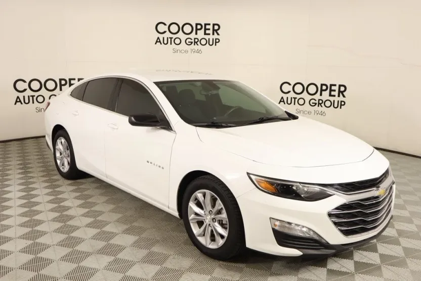 2020 Chevrolet Malibu 1LT photo 1