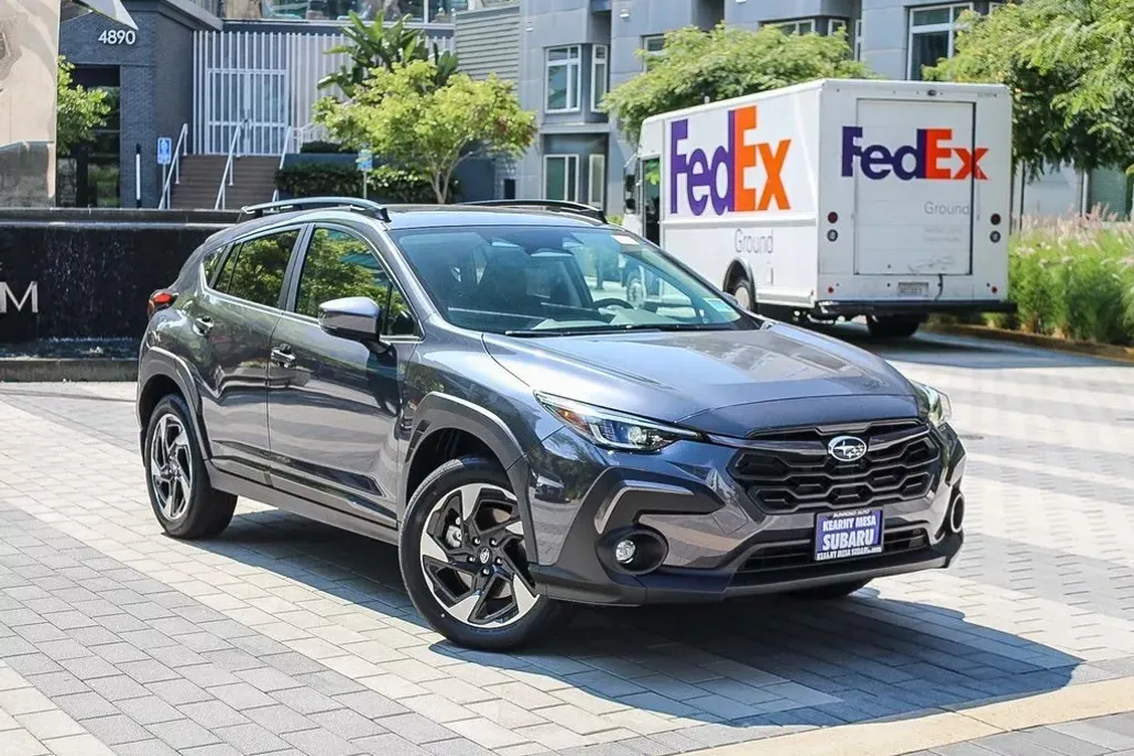 2025 Subaru Crosstrek Limited photo 1