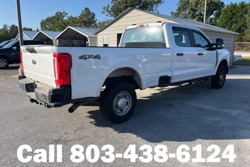 2023 Ford F-350 XL photo 1