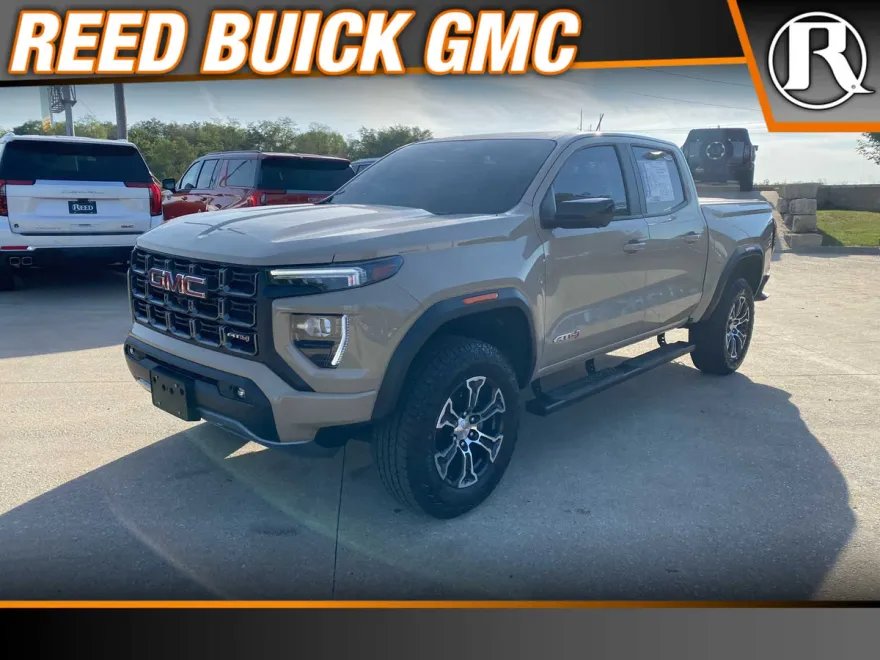 2024 Gmc Canyon AT4 photo 1