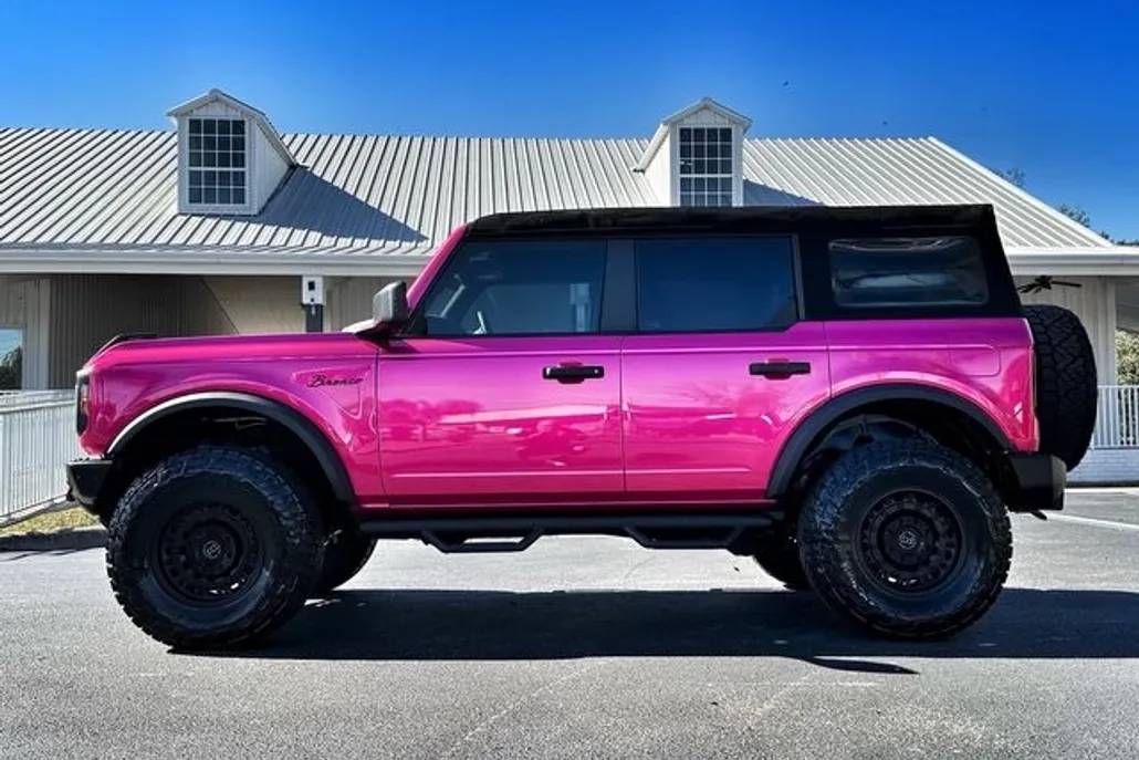 2022 Ford Bronco Base Big Bend Black Diamond Outer Banks photo 1