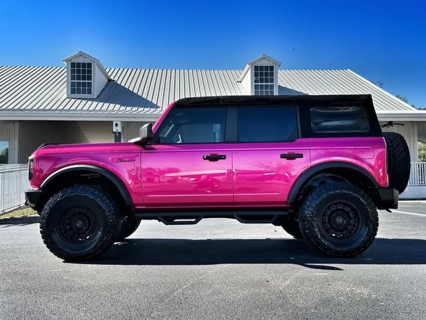 2022 Ford Bronco Base Big Bend Black Diamond Outer Banks photo 1