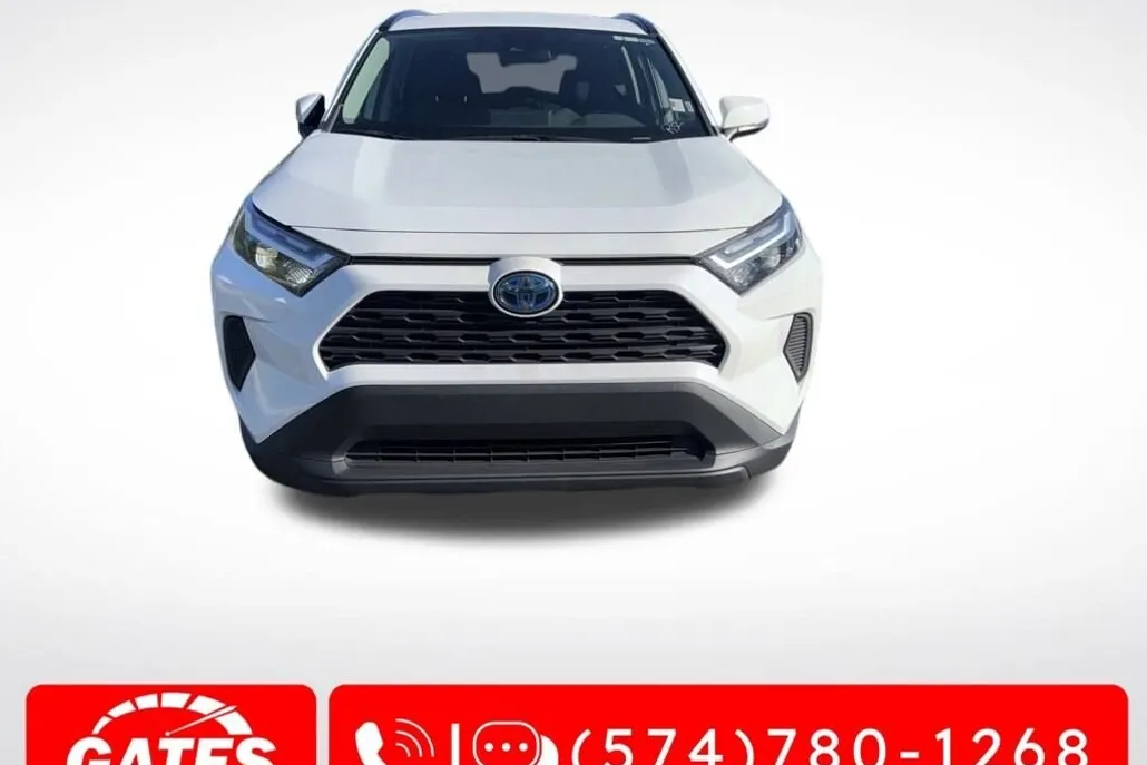2024 Toyota RAV4 Hybrid XLE photo 1