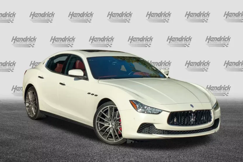 2017 Maserati Ghibli S photo 1