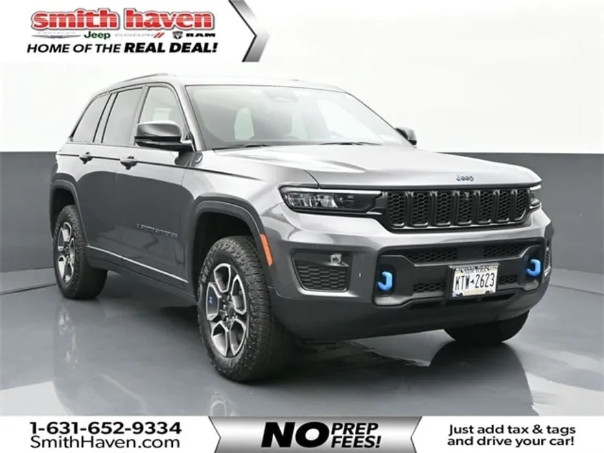 2023 Jeep Grand Cherokee Trailhawk 4xe photo 1