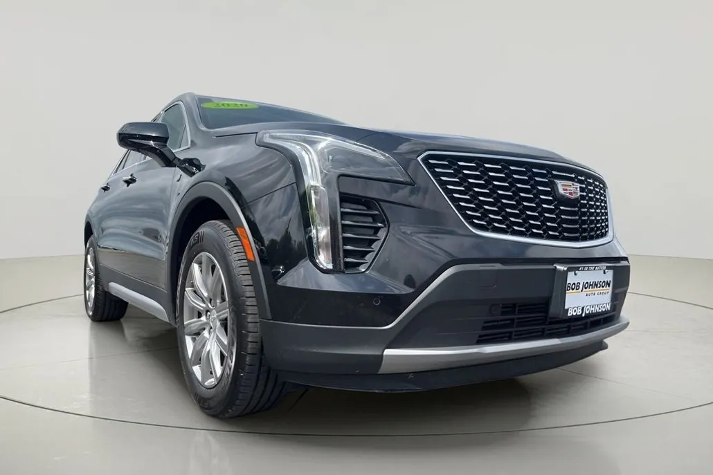 2020 Cadillac XT4 Premium Luxury photo 1