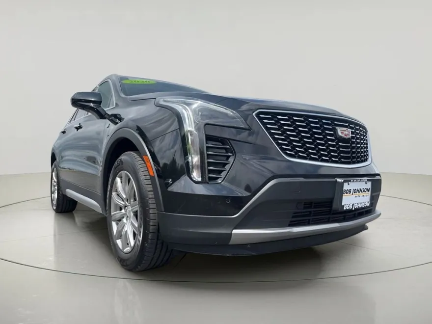 2020 Cadillac XT4 Premium Luxury photo 1