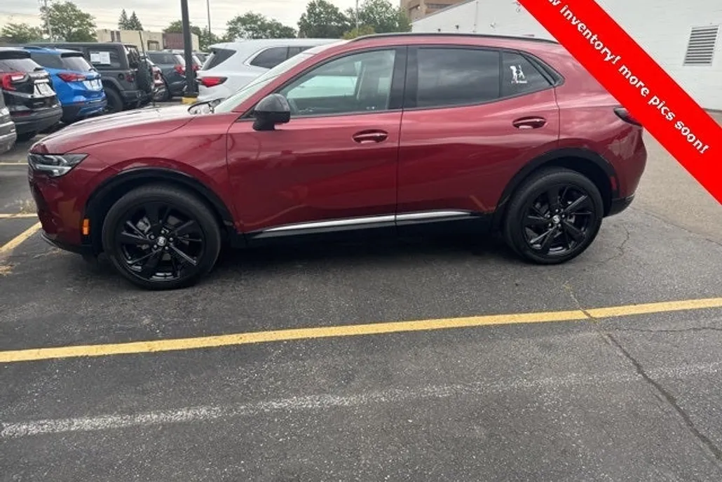 2022 Buick Envision Preferred photo 1