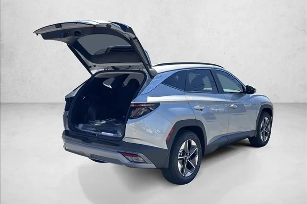 2025 Hyundai Tucson SEL Convenience photo 1