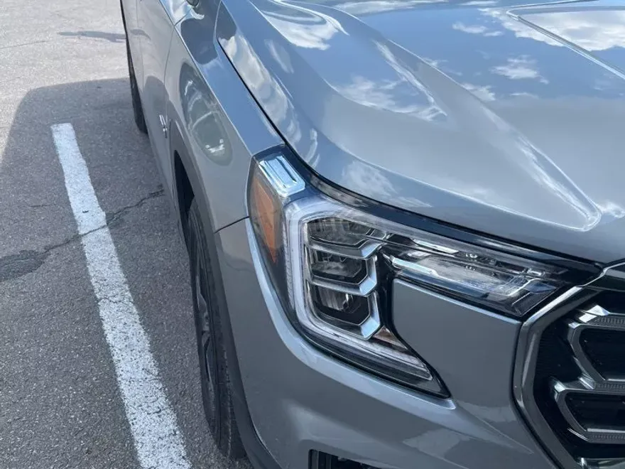 2024 Gmc Terrain AT4 photo 1