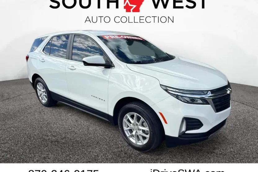 2023 Chevrolet Equinox LT photo 1