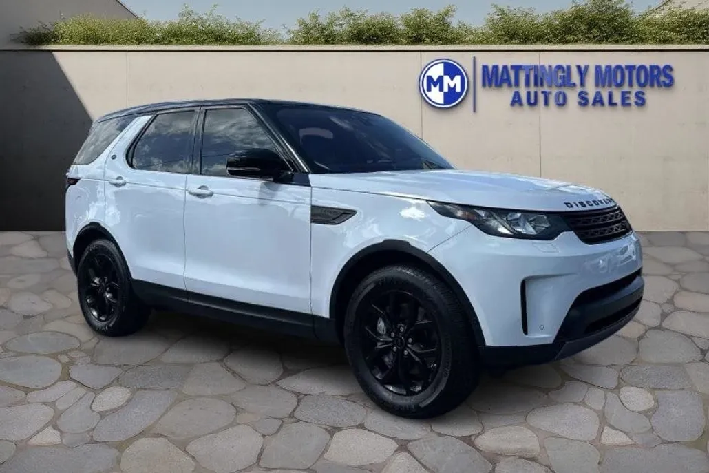 2018 Land Rover Discovery SE photo 1