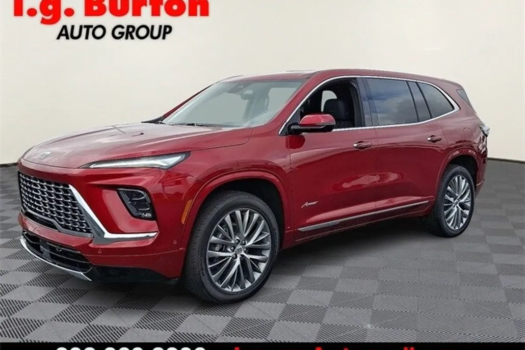 2026 Buick Enclave Avenir photo 1
