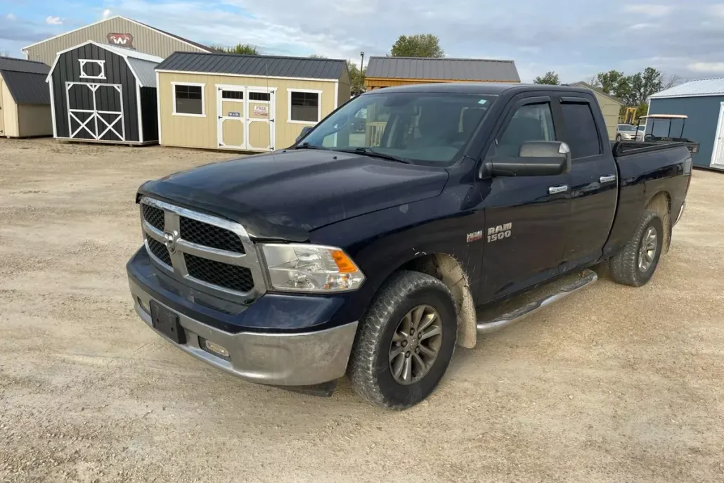 2014 Ram 1500 SLT photo 1