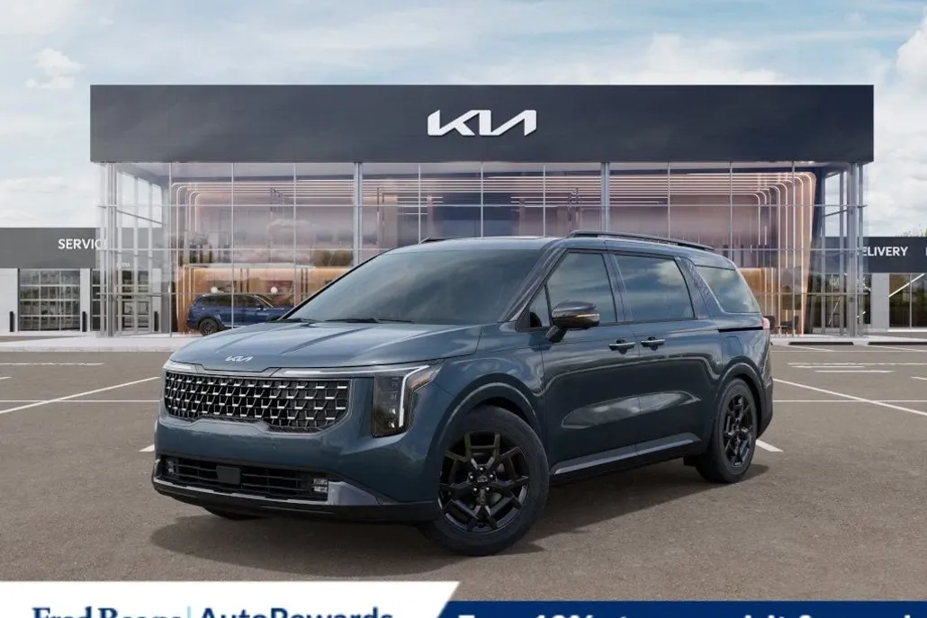 2025 Kia Carnival SX Prestige photo 1