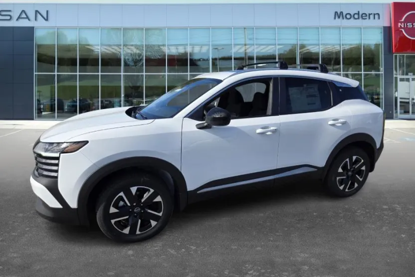 2026 Nissan Kicks SV photo 1