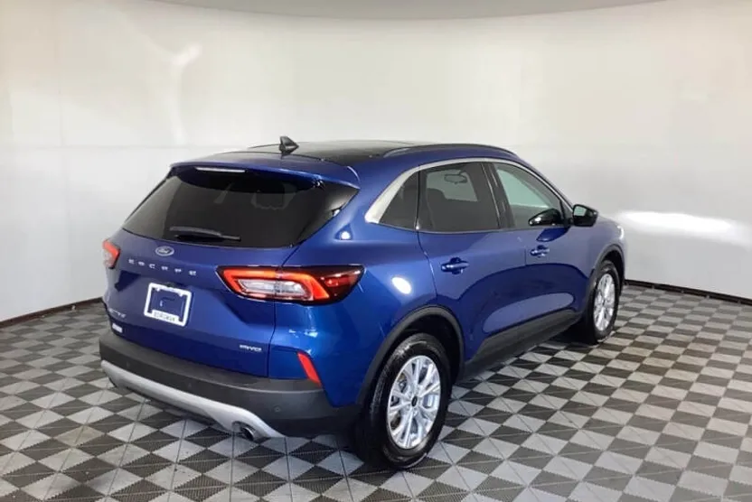2023 Ford Escape Active photo 1