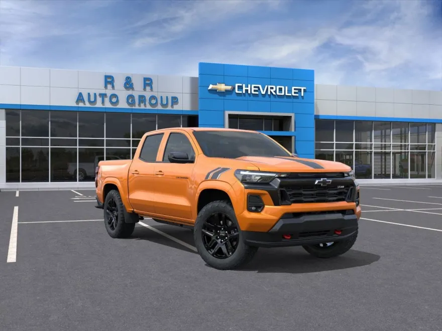 2025 Chevrolet Colorado Z71 photo 1