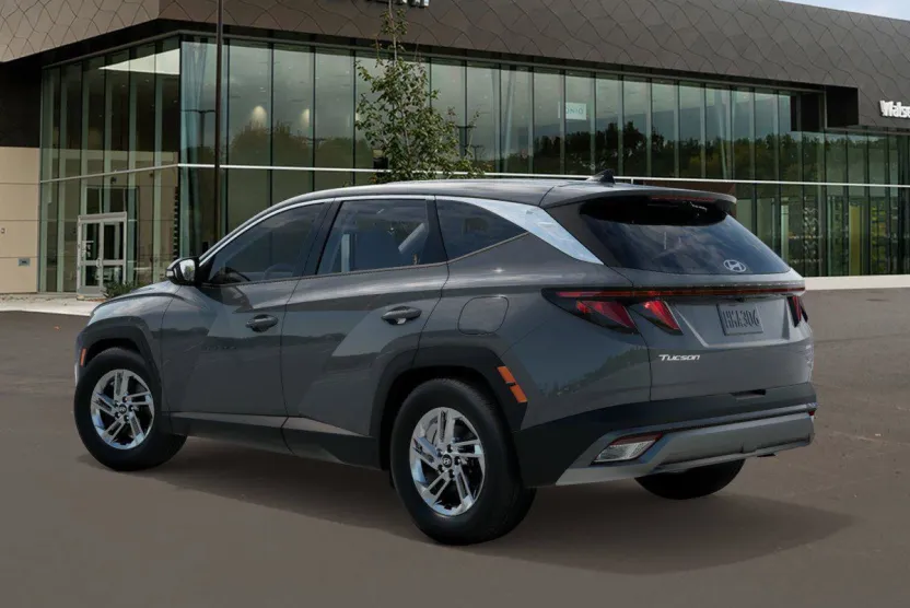 2026 Hyundai Tucson SE photo 1